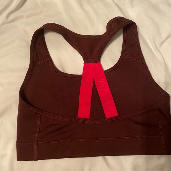 Nike sports bra and waist clincher! (Sweat belt) - Picture 5 of 5